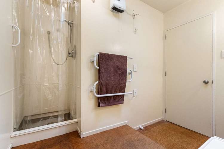 2/8 Witbrock Crescent Burnside_10