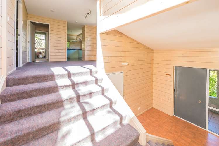 6 Montgomery Road Otamatea_4