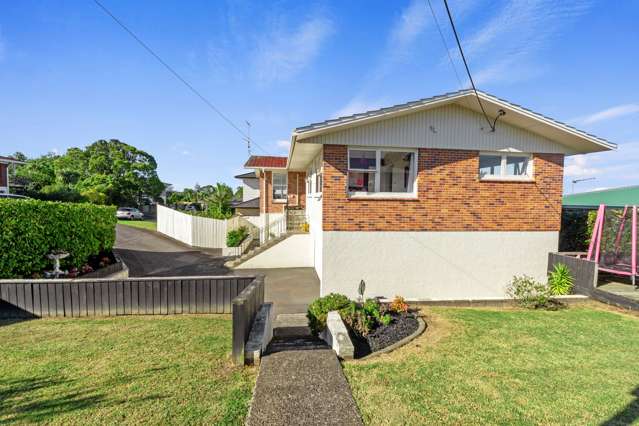 75 Jaemont Avenue Te Atatu South_1