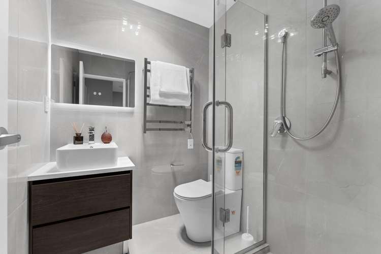 40 Dungloe Avenue Flat Bush_33