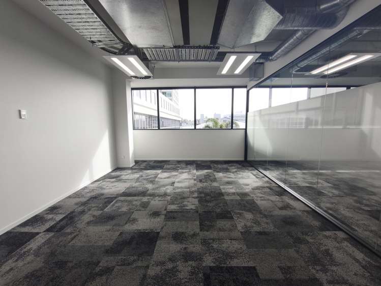 1 Byron Avenue Takapuna_4