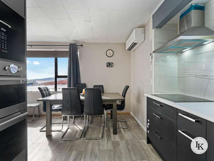 151 Boundary Road Clover Park_6