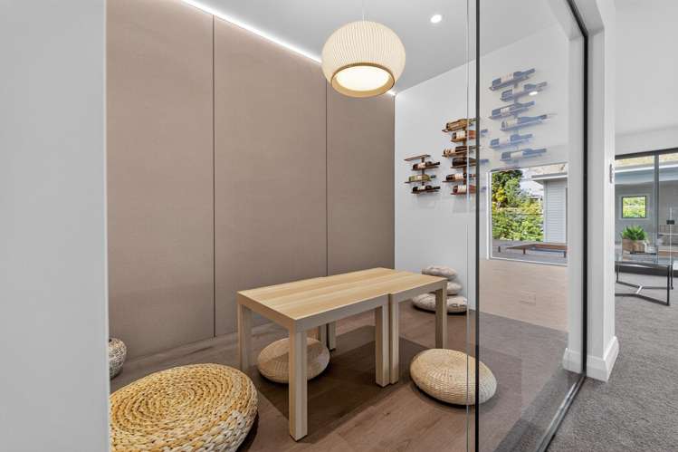 64 Codrington Cresent_3