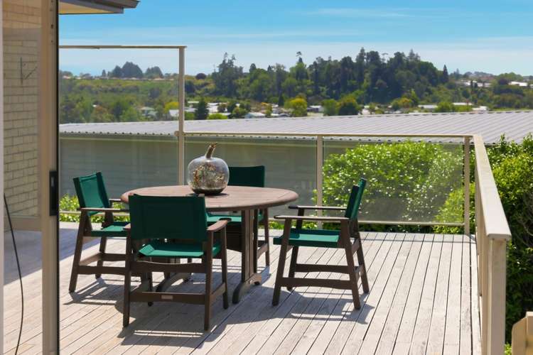 111 Sapphire Drive Hairini_7