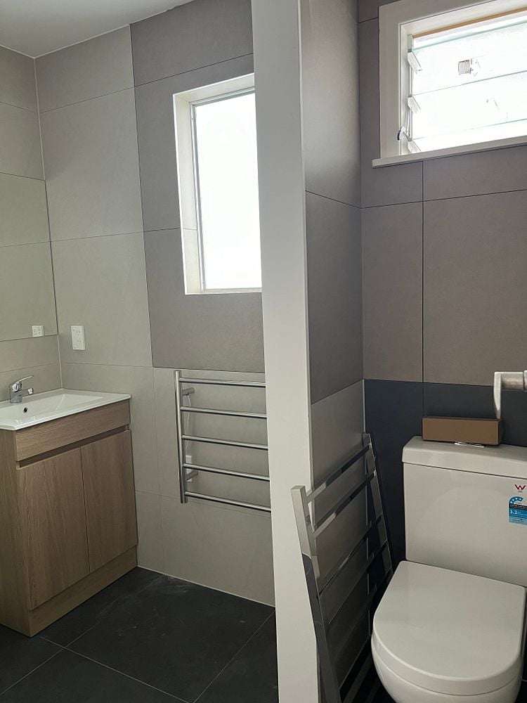 2 Springside Place New Lynn_5