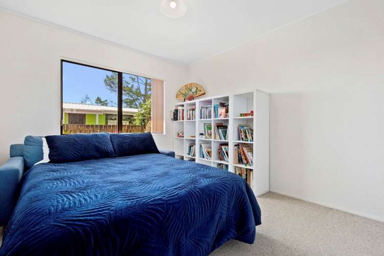 2/149 Carnoustie Drive Wattle Downs_7