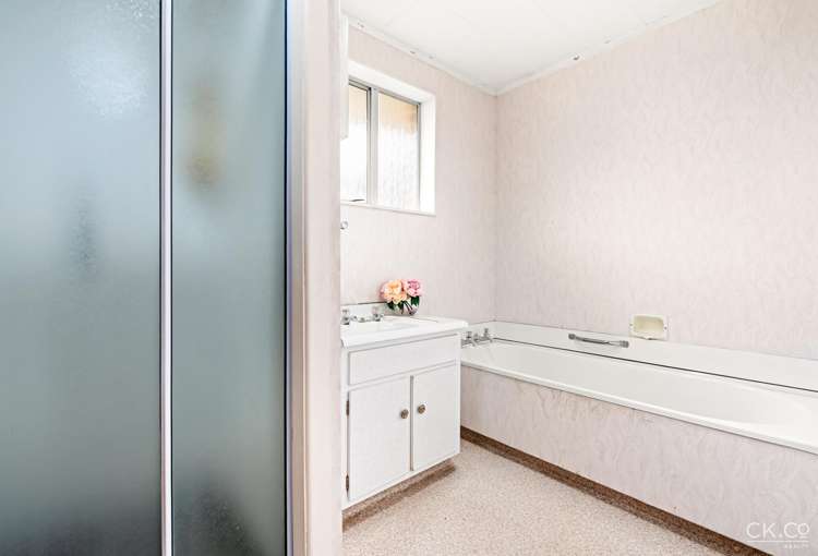 2/18 Seddon Street Wallaceville_10