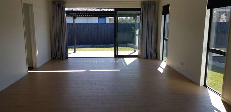 23 Mcquillan Avenue Woodend_5