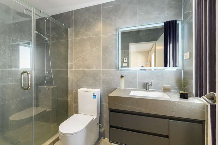 8 Pirihonga Road Flat Bush_13