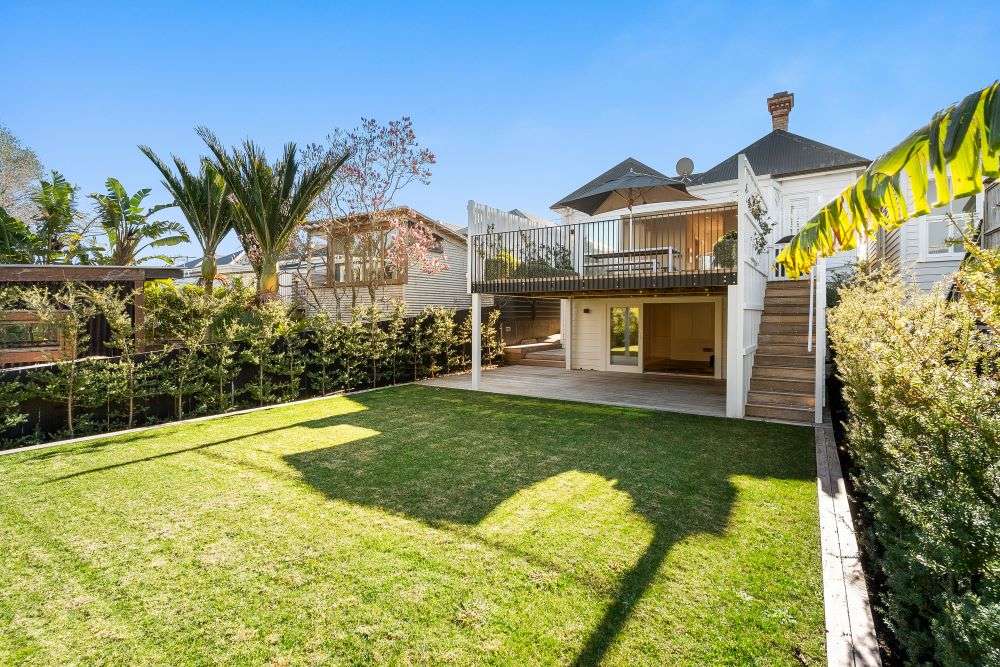 16 Murdoch Road in Grey Lynn, Auckland, is for sale by auction, August 20