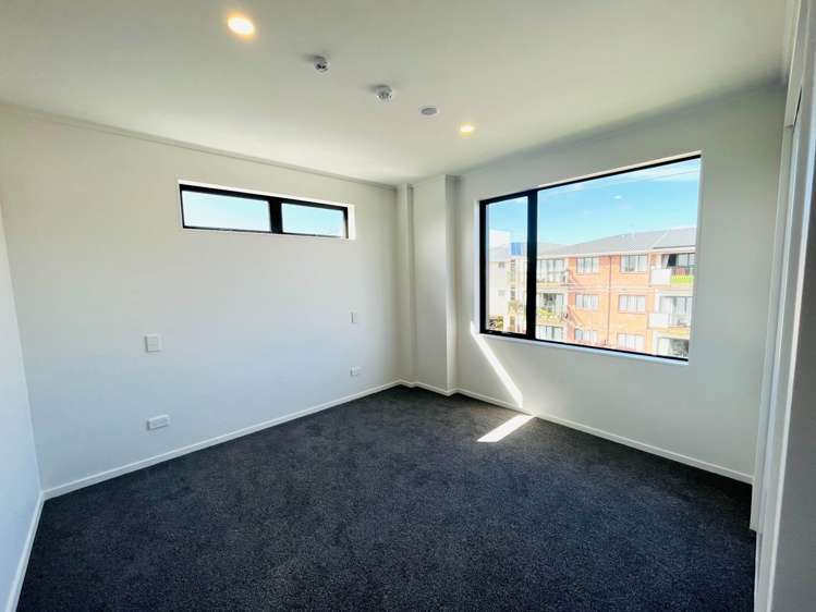 302/48 Clay Works Lane New Lynn_7