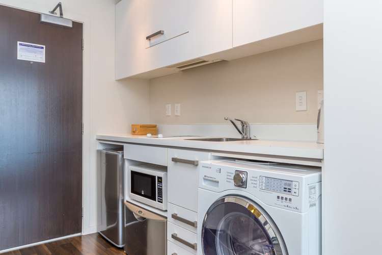 1214/10 Waterloo Quadrant Auckland Central_5