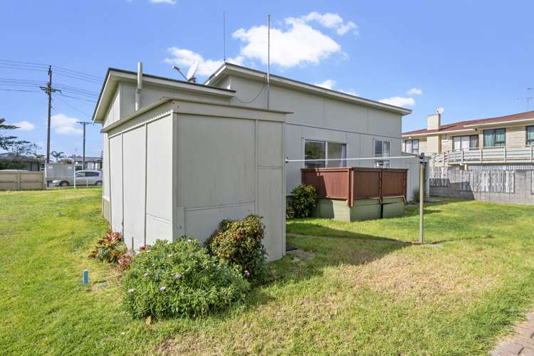 238 Centreway Road Orewa_17
