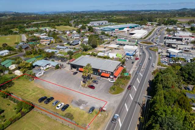 VACANT COMMERCIAL LAND ON SH10