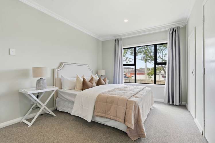 81 Melrose Road Mt Roskill_10