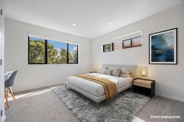 Affordable Nearly New 3 Bed, 3 Bath Living