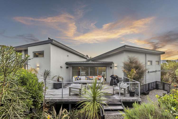 28 Commodore Place Britannia Heights_19