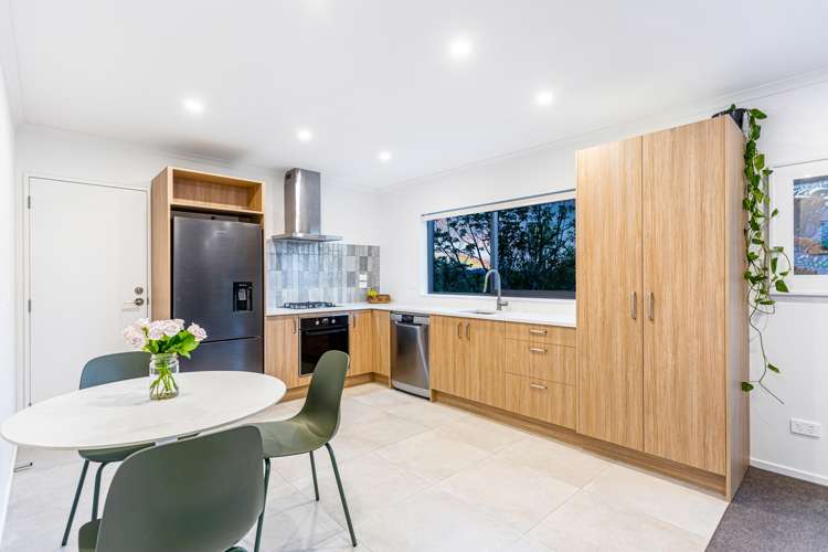 100 Upper Harbour Drive Greenhithe_16