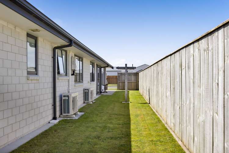 35 County Drive Hawera_24