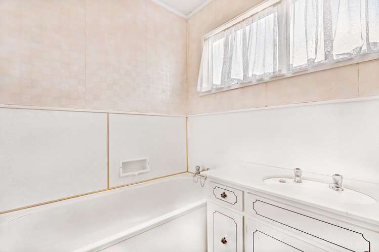 2/79 Rawhiti Road One Tree Hill_14