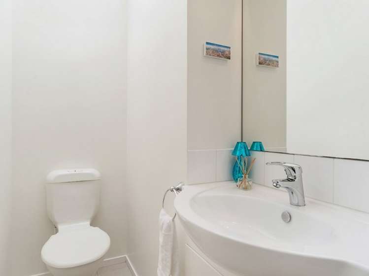 1/22 Brook Street Milford_8