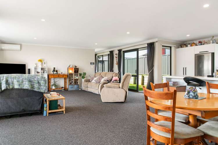 6 Beggs Lane Pyes Pa_8