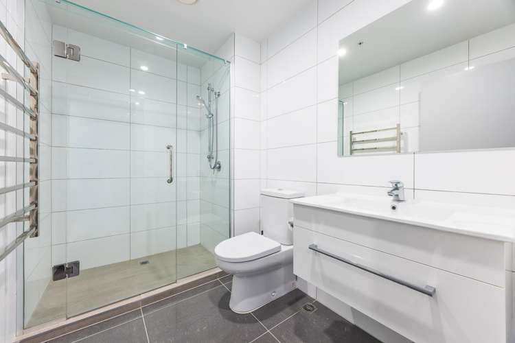 1403/8 Whitaker Place Grafton_8