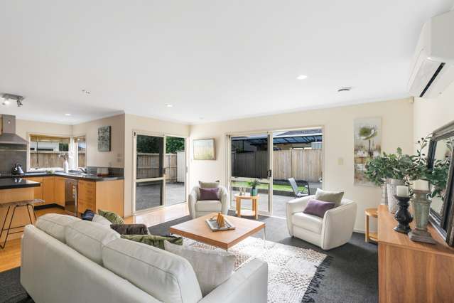 8 Bezar Place Flat Bush_1