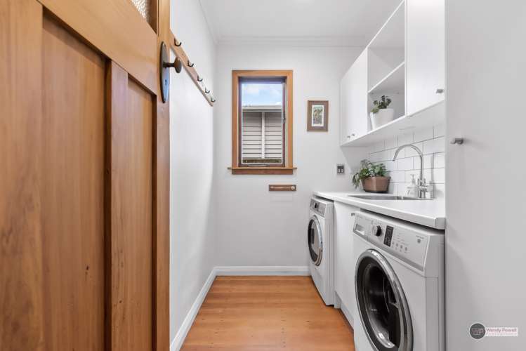 18 Huia Street Petone_17