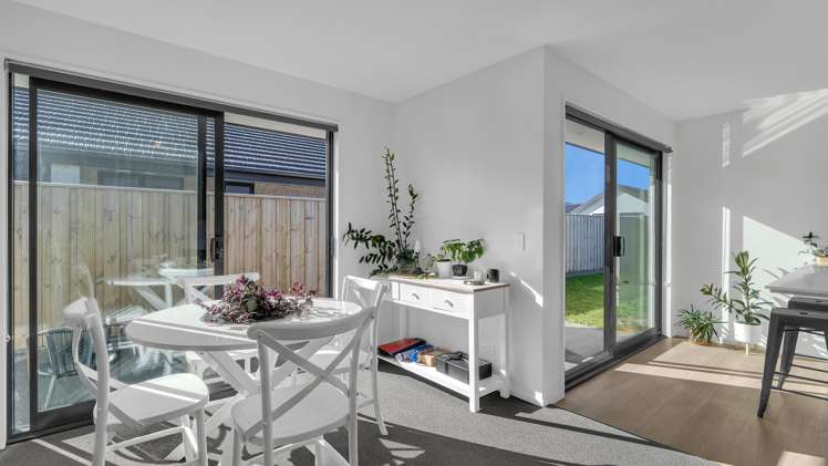 28 Higgins Street_3