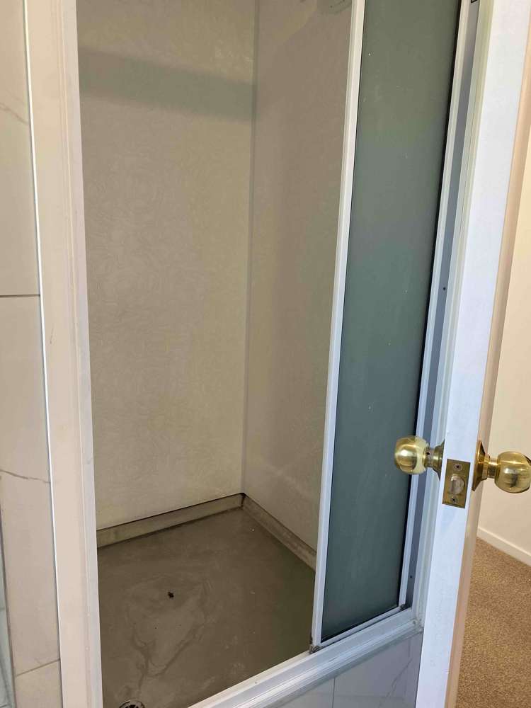 2/4 Northall Road New Lynn_3