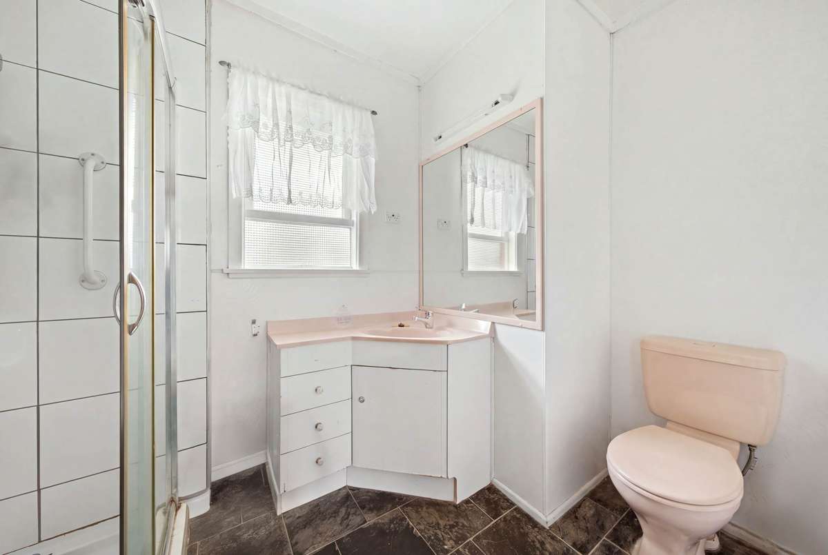 25 Ashley Avenue_5