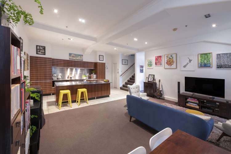 2/254 Willis Street Te Aro_1