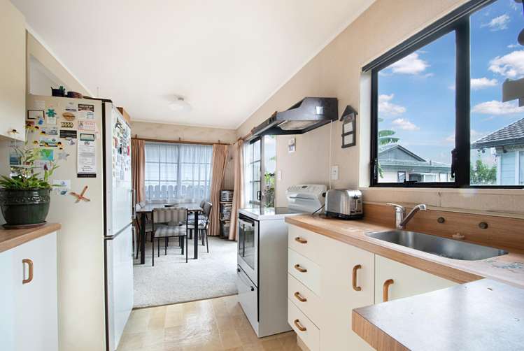 1/215 Waitemata Drive Ranui_6