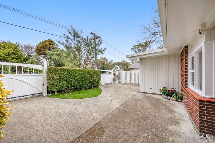 27 Penrose Street Woburn_21