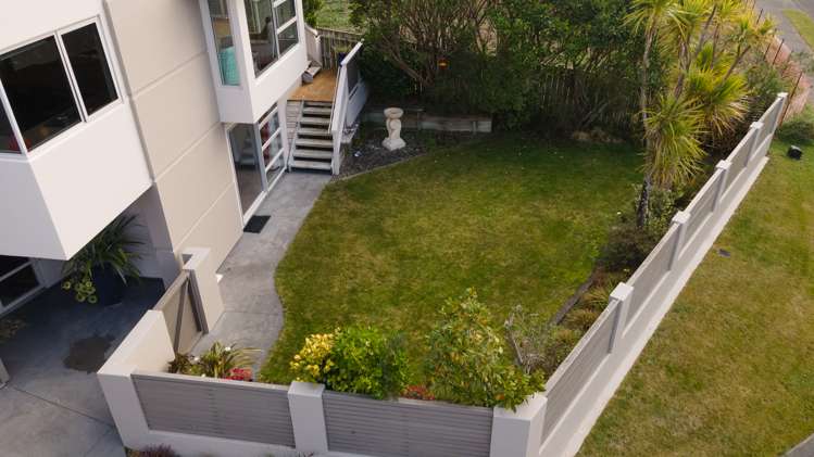 16 Neston Grove Churton Park_38