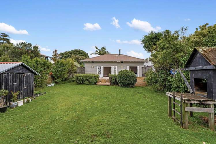 30 Volcanic Street Mt Eden_21