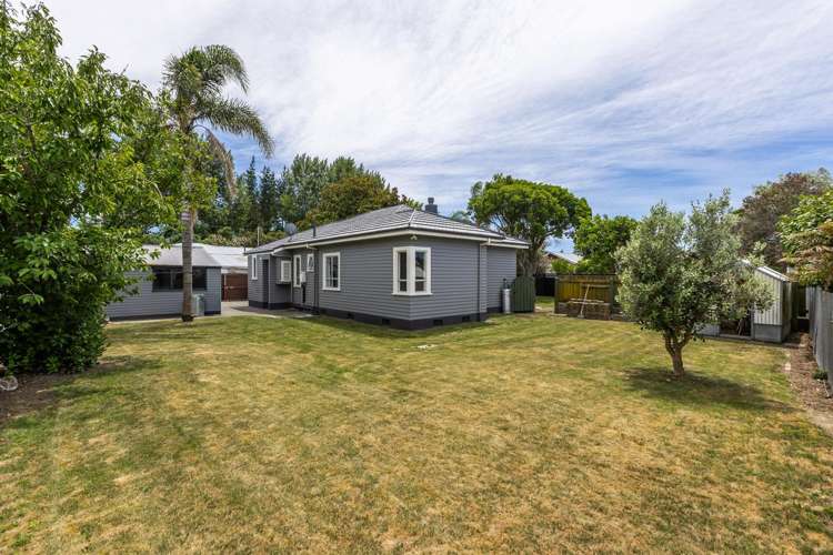 1026 Frederick Street West Mahora_11