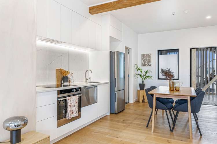 7/165 Hobsonville Point Road Hobsonville_9