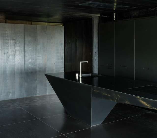  19 Marine Parade South Piha_4