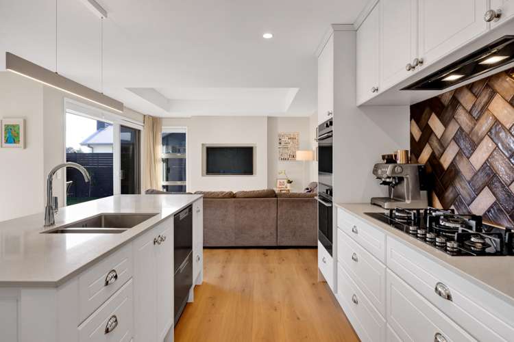 52 Links Drive Waiwhakaiho_4