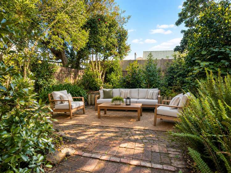 16 Mason Terrace Gonville_23