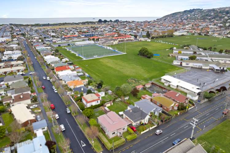 195 Macandrew Road South Dunedin_23