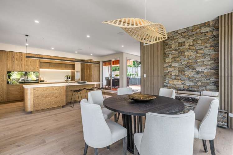 17B Warrington Road_4