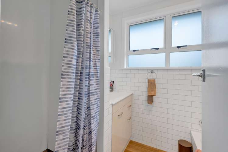 114 Fairfield Road Hawera_11