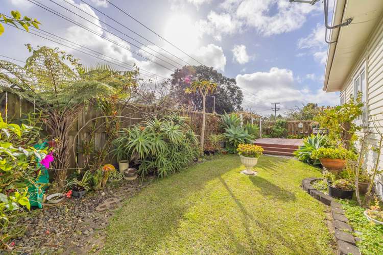 1/43 Hogans Road Glenfield_12