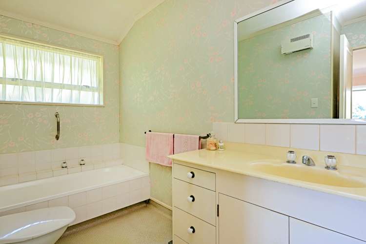 8 Te Puna Place Havelock North_12