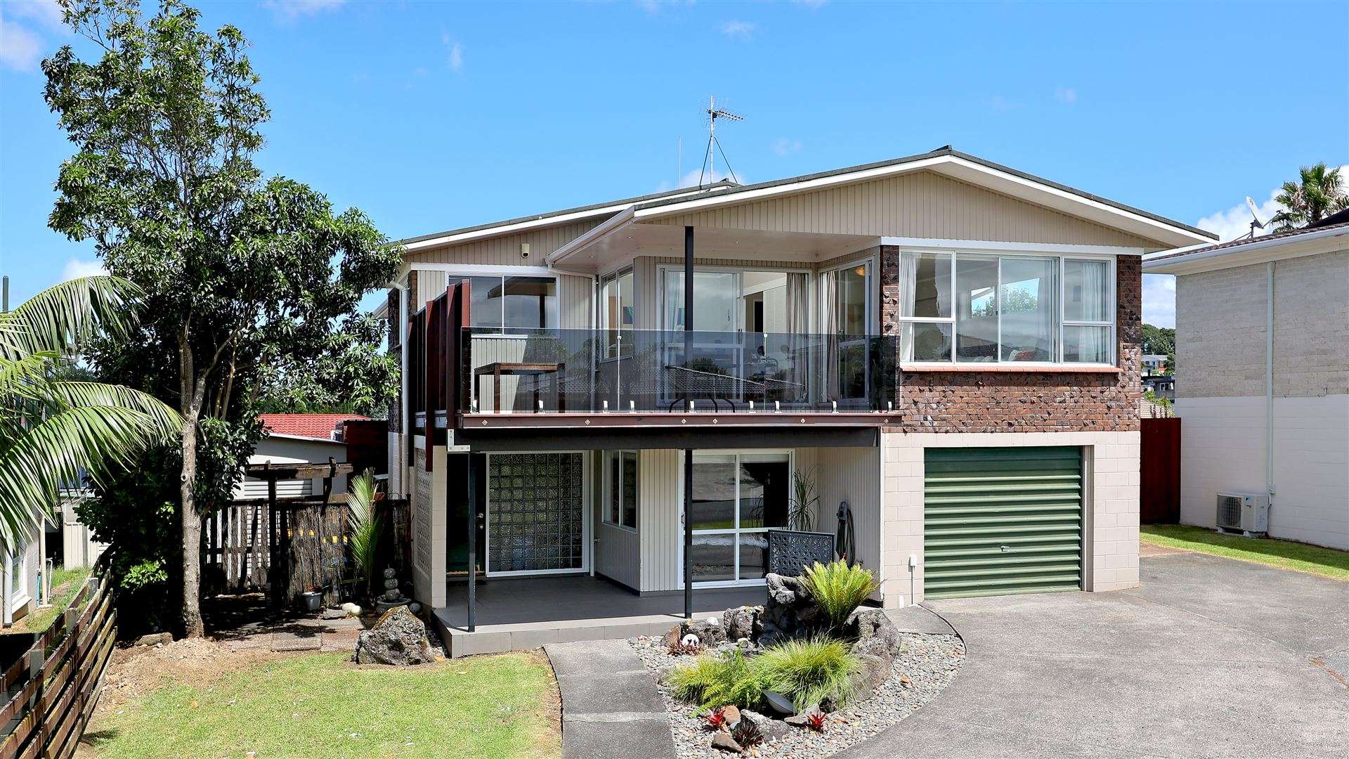 13 Taitua Drive Te Atatu South_0