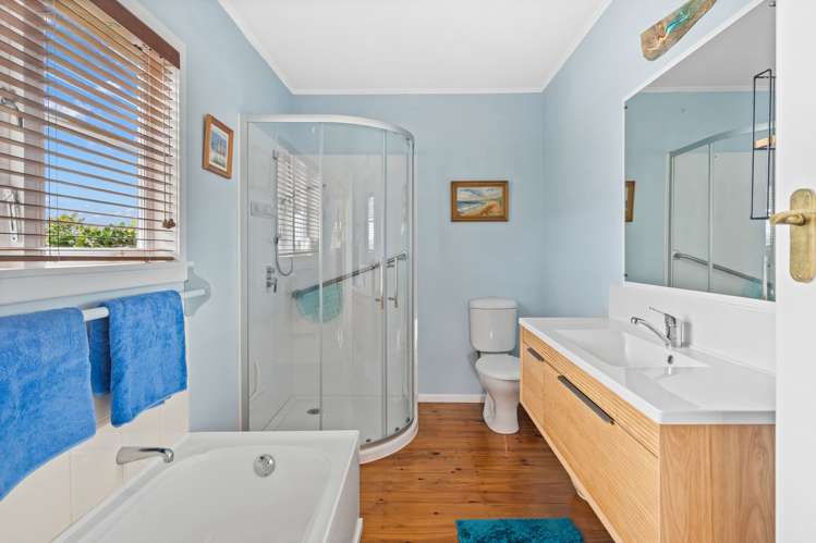 4 Handforth Street Onerahi_14