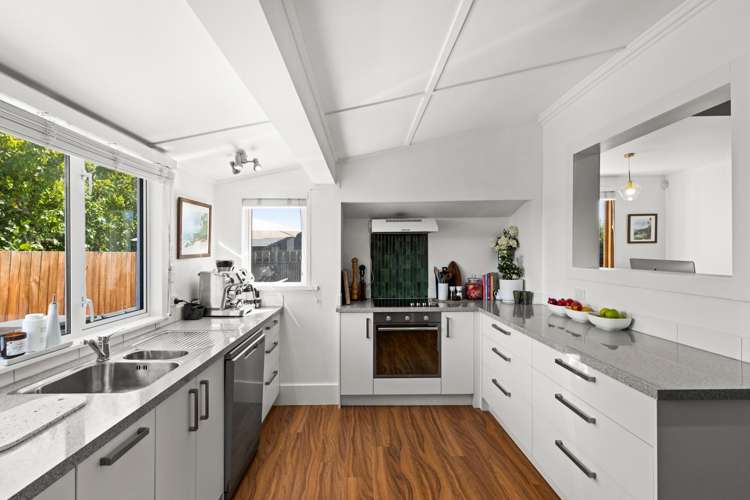 92 Auckland Road Greenmeadows_5